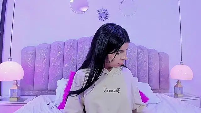 Channel_sofia – Naživo XXX chat