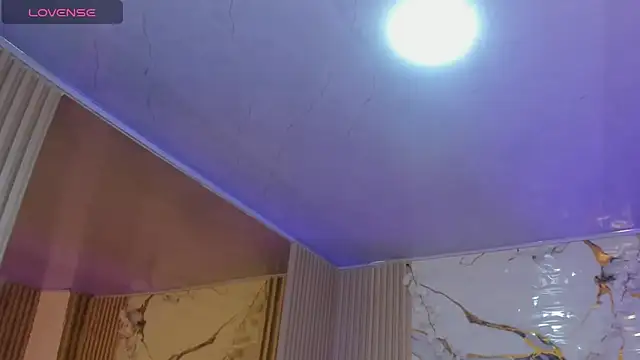 XXX chat uživo modela Athenaa_tay