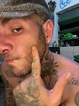 XXX chat uživo modela N3N3_SINS