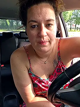 Онлайн чат XXX justtess