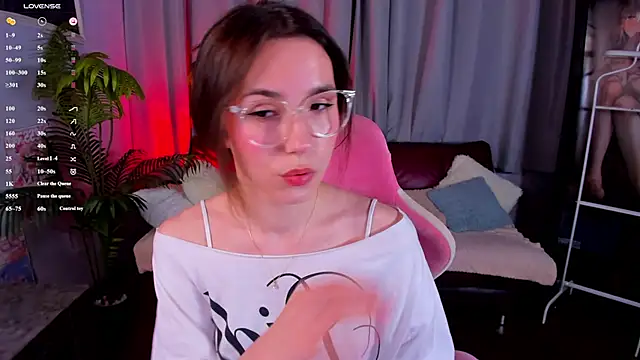 star_lace Adlı Modelin Canlı XXX Sohbeti