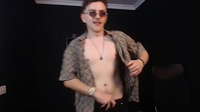 FelixStarkk 라이브 XXX 채팅