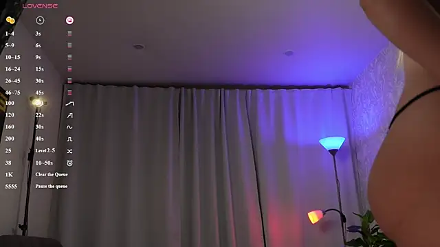 Good_Barbie Adlı Modelin Canlı XXX Sohbeti