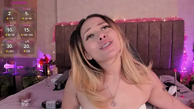 Chat +18 de LanaMills_ ao vivo