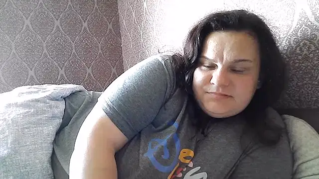 DollyGersonn Chat XXX in diretta