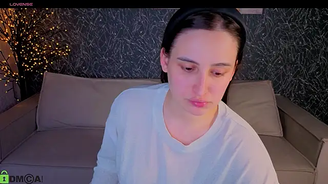 Elizabet_Colllins – Naživo XXX chat
