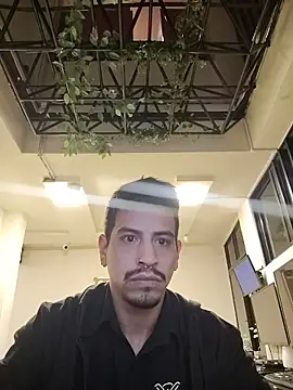 Chat XXX ao vivo de Juann-cock