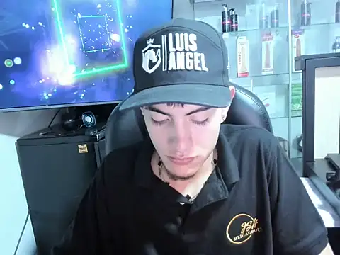 Živý XXX chat andylol330