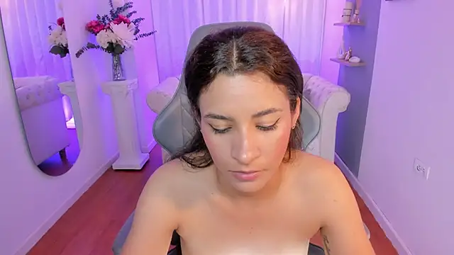 XXX chat uživo modela hanna_mils