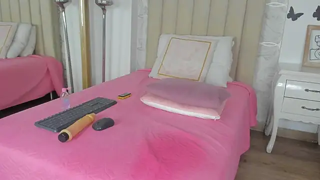 mia_tentacion__'s Live XXX Chat