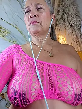 Misevie's Live XXX Chat