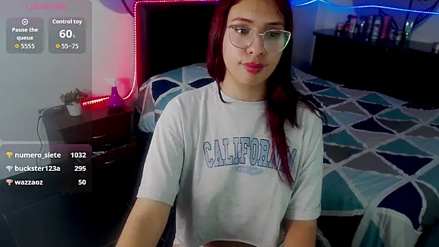 دردشة ashly_litlle الجنسية المباشرة