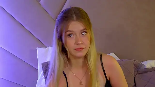 MilanaBalmain's Live XXX Chat