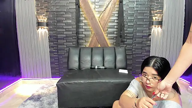 แชท XXX สดของ BDSM_EXOTICDOMINATION