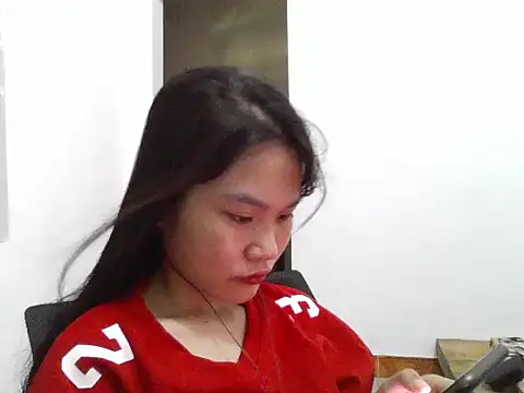 Czat XXX na żywo – Channie06