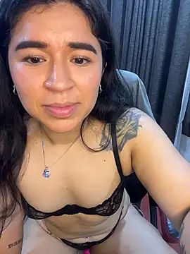 Czat XXX na żywo – Minico25