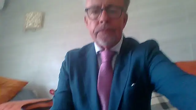 Chat XXX ao vivo de tuggy59