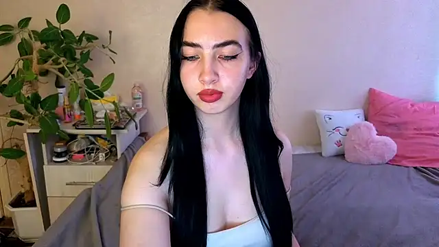Czat XXX na żywo – WildKittenX_
