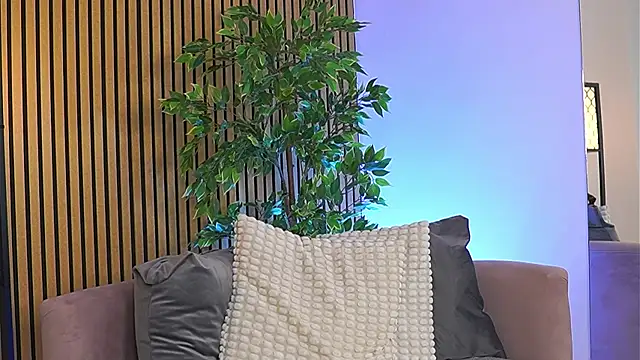 دردشة Avril_Cyrus الجنسية المباشرة