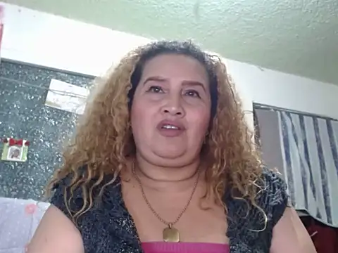 Chat +18 de Perla1981-- ao vivo