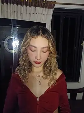 Laurenn_Sweet élő XXX-chatje