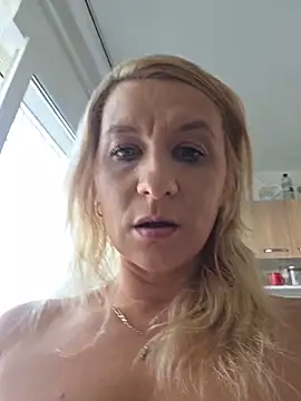 KaylinJann Live XXX chat