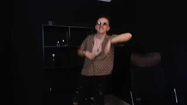 FelixStarkk 现场XXX聊天