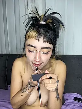 baby_akuma's Live XXX Chat