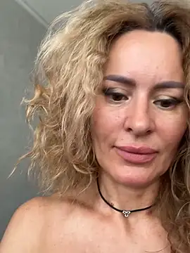 Chat XXX en directo de Tania201243