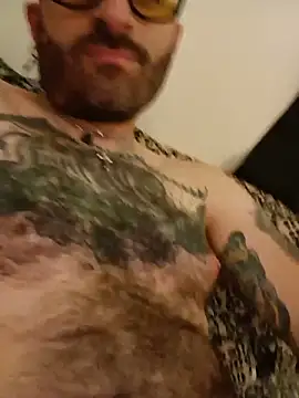 Chat +18 de girthxcrisis ao vivo
