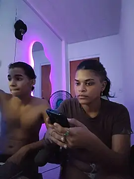 RoomExotic11 – Naživo XXX chat