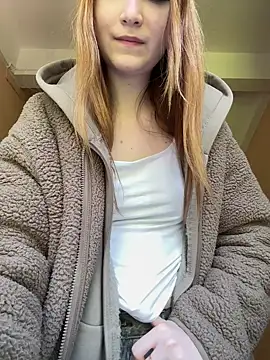 XXX chat uživo modela MarlboroWeb