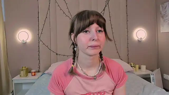Chat +18 de AdeleSilvy ao vivo