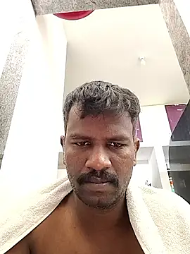 Chat +18 de Paramkeerthi ao vivo