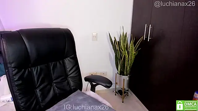 lucy26_ 라이브 XXX 채팅
