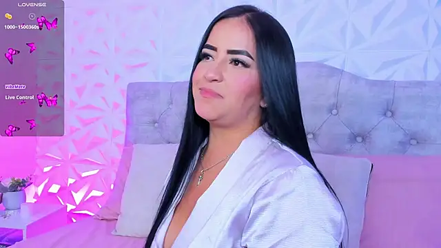 Chat +18 de Miss_Ivy4 ao vivo