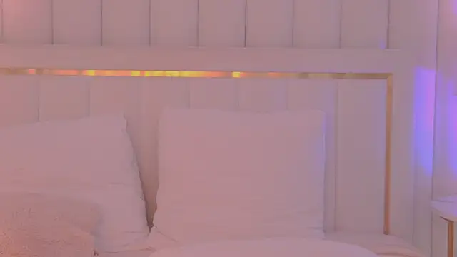 AriellaMelo 现场XXX聊天