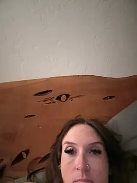 Kate-Paul Adlı Modelin Canlı XXX Sohbeti