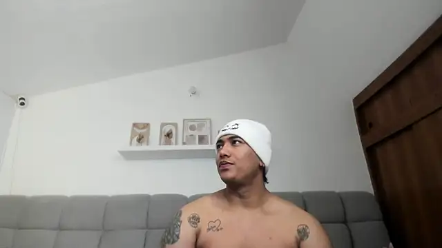 erotic_sins Chat XXX in diretta