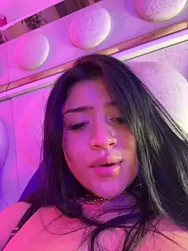 Czat XXX na żywo – lucianaroy