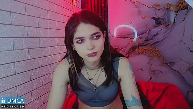 MaeveKuroのライブXXXチャット