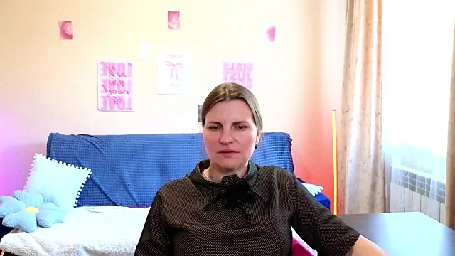 Mirabelle_Velvet's Live XXX Chat