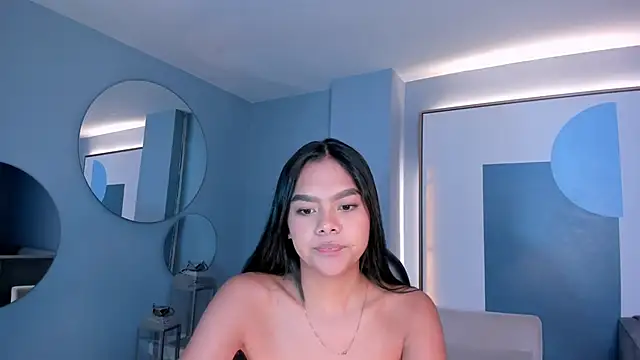 SaphiraJames' Live XXX Chat