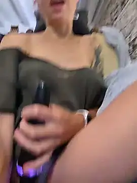 kylie_blck 现场XXX聊天