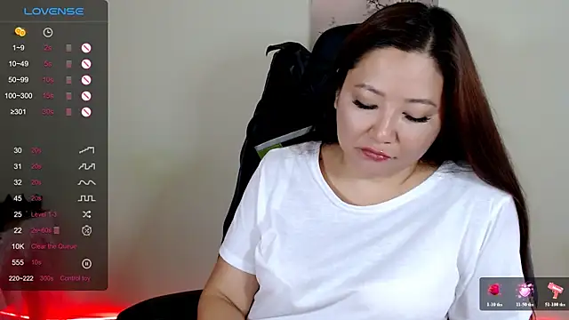 Chat XXX en directo de LisaAsianFlower