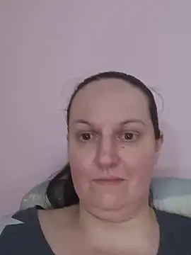 Živý XXX chat BustyLadyAlma
