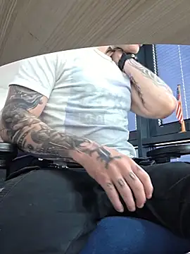 BeYourToy Webcam Show