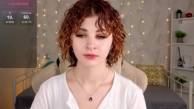Kira__Fluffy webkamerás műsora