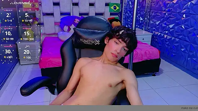 Živý XXX chat AlecciaNova