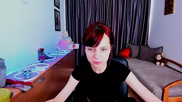MiniLysii live XXX chat